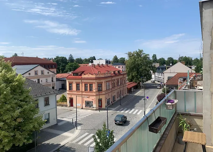 Až Pro 8 Osob Humpolec